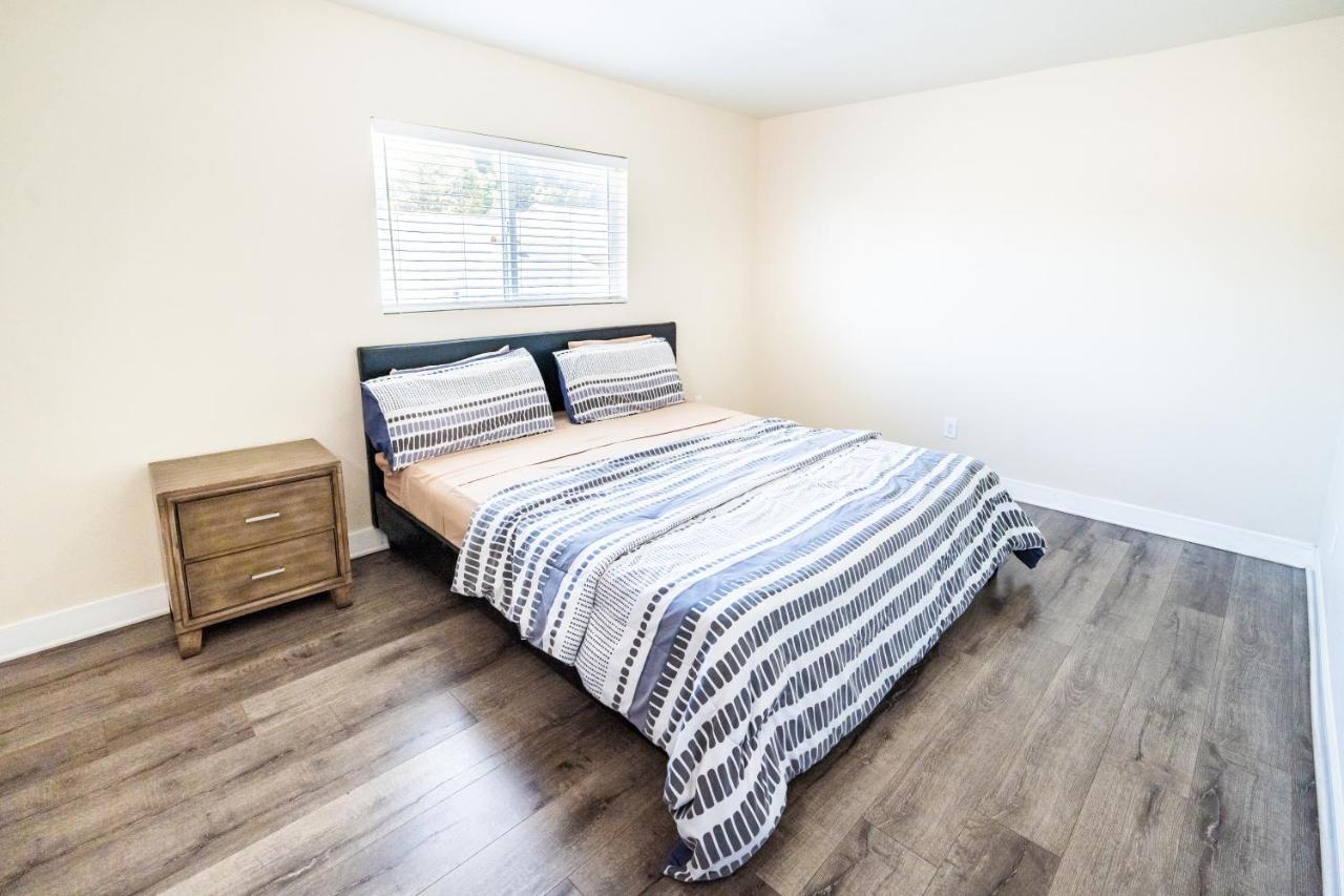 Large Chic 5-bedroom 3 Bathroom Clost To Downtown La Los Ángeles