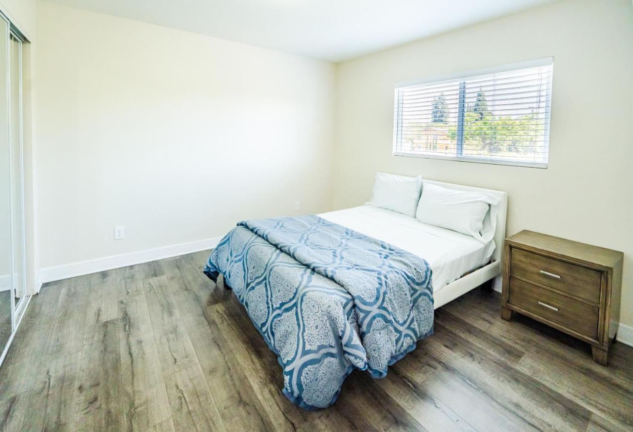 Appartement Large Chic 5-bedroom 3 Bathroom Clost To Downtown La