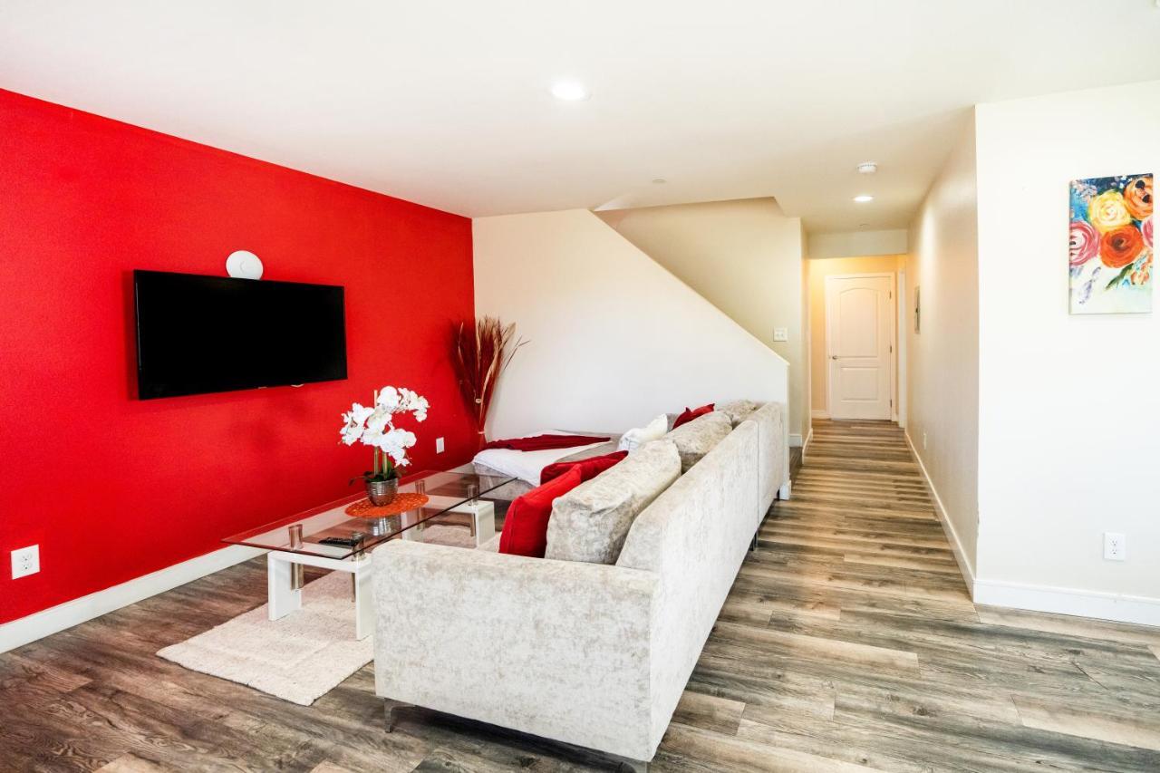 Large Chic 5-bedroom 3 Bathroom Clost To Downtown La Appartement *